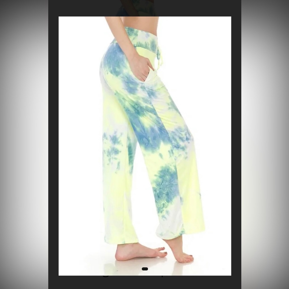 Tie dye Drawstring, wide leg pants.  Comfy and comes on two colors.